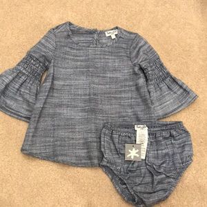 Cutest splendid baby dress and bloomers 3-6m